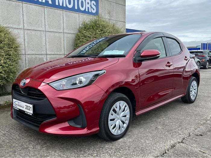 Toyota Yaris 2021