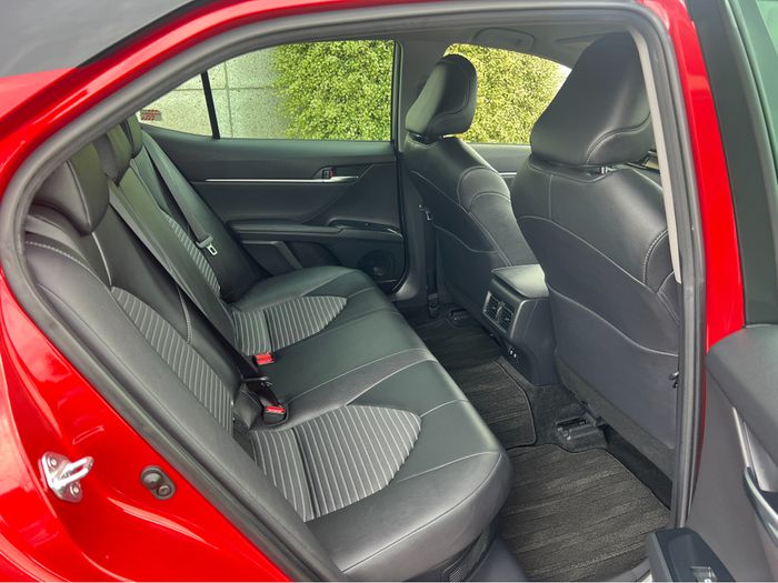 Toyota Camry 2019