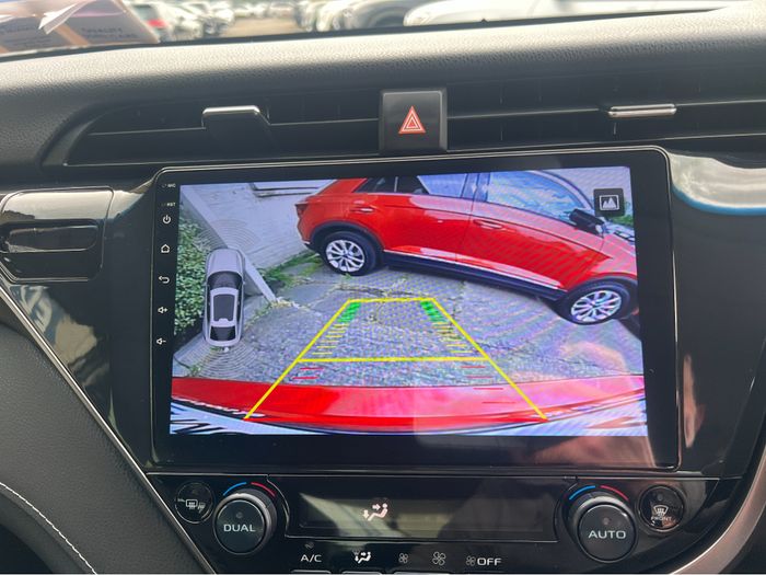 Toyota Camry 2019