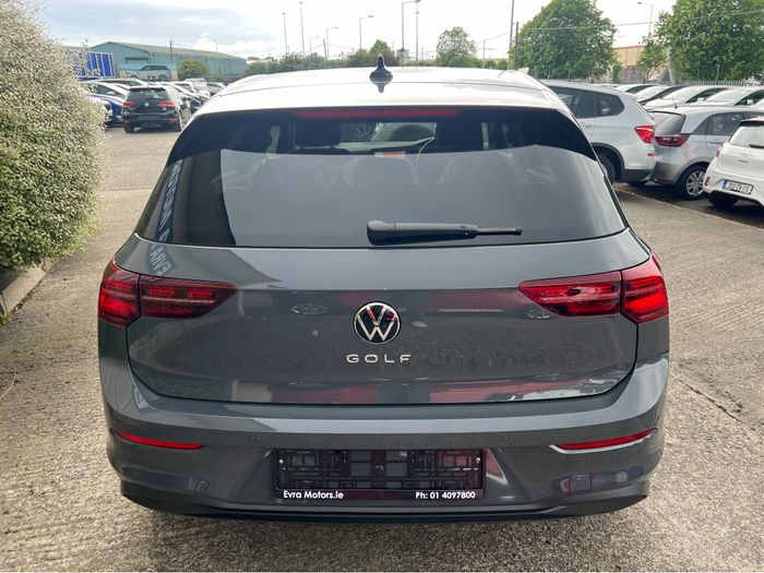 Volkswagen Golf 2022