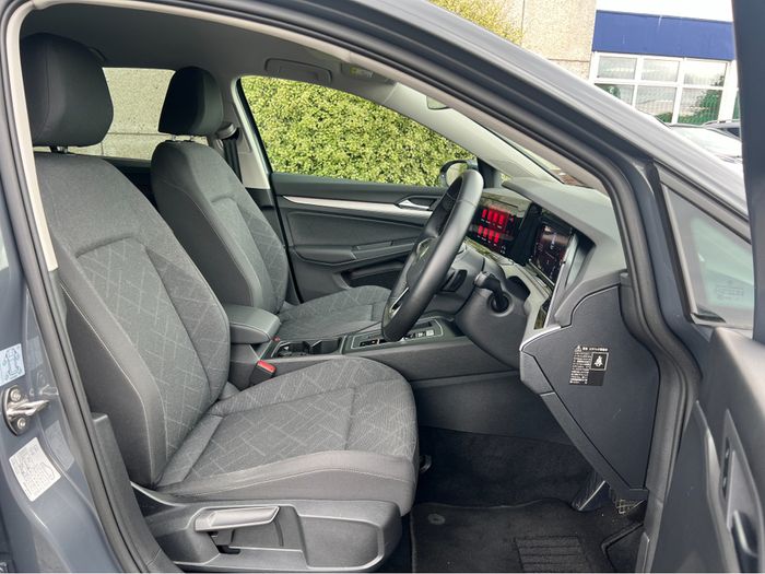 Volkswagen Golf 2022