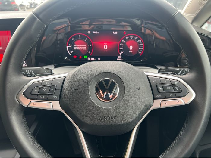 Volkswagen Golf 2022