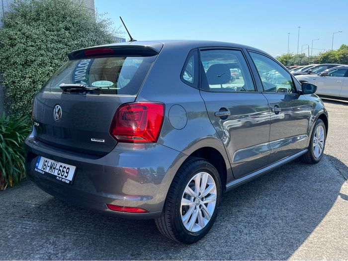Volkswagen Polo 2016