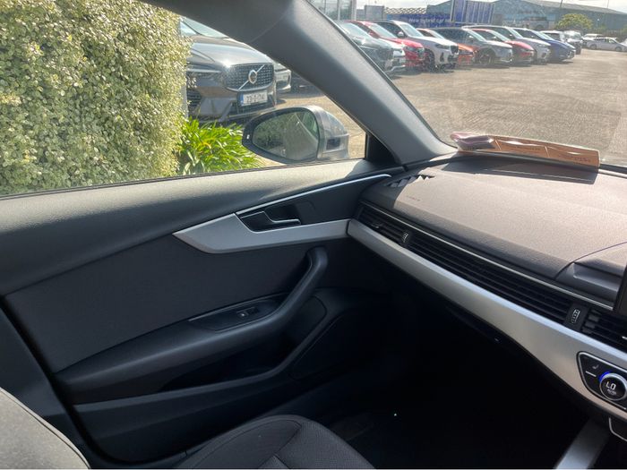 Audi A4 2020