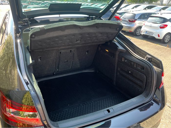 Skoda Superb 2016