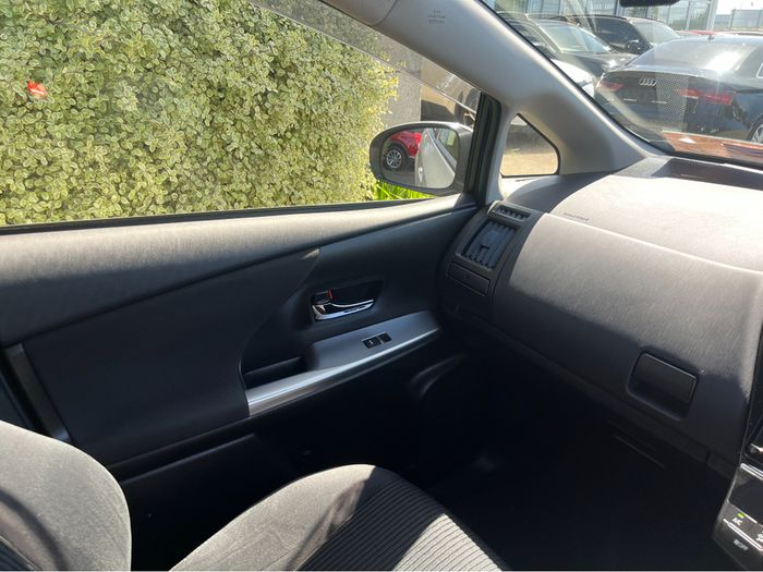 Toyota Prius 2019
