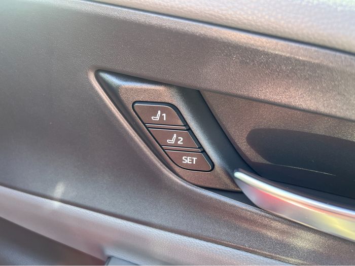 Toyota Prius 2023