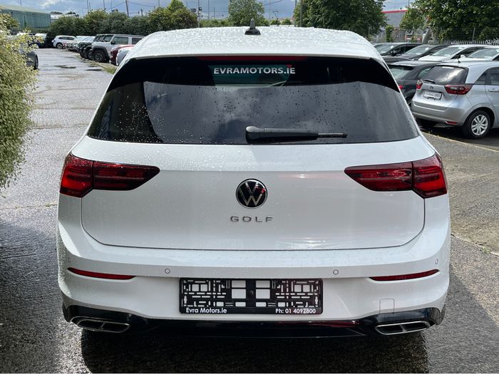 Volkswagen Golf 2024