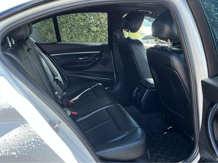 BMW 3 Series 2019