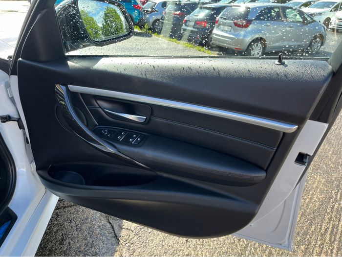 BMW 3 Series 2019