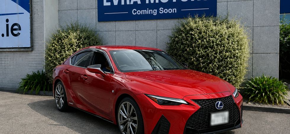 Lexus IS300h 2020