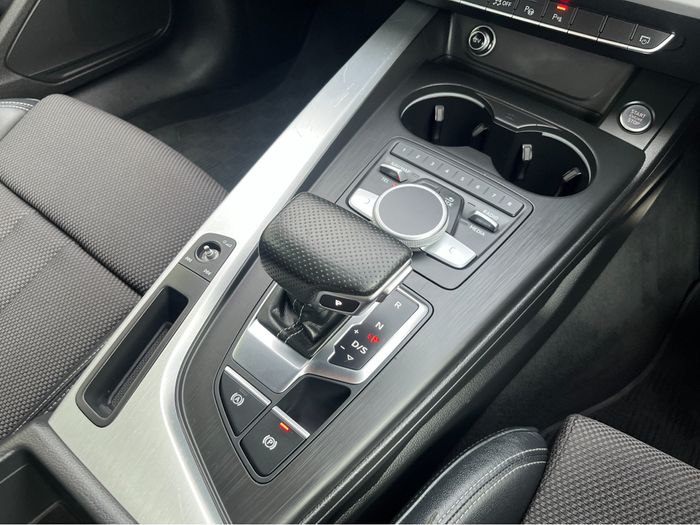 Audi A4 2017