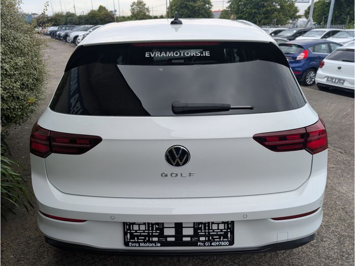 Volkswagen Golf 2023