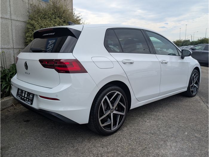 Volkswagen Golf 2023