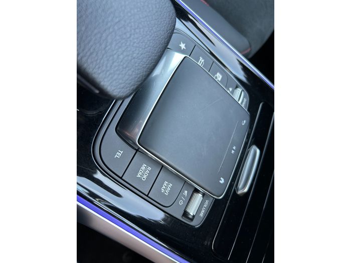 Mercedes-Benz EQB 2023