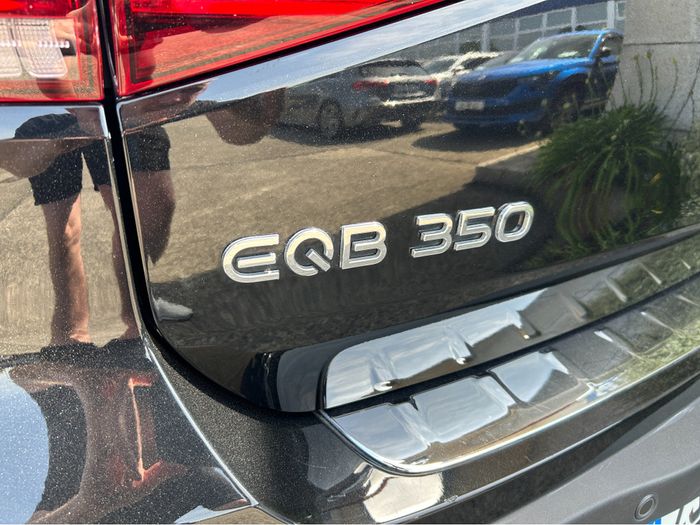 Mercedes-Benz EQB 2023