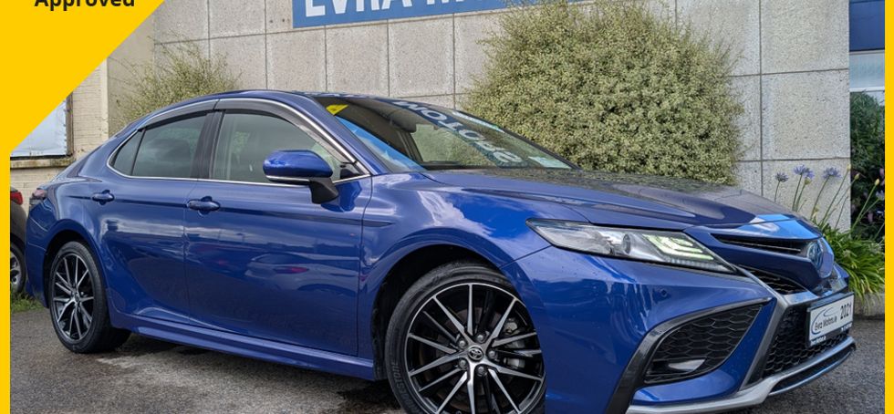 Toyota Camry 2021