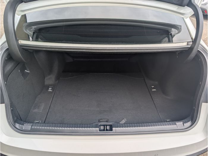 Lexus IS300h 2020
