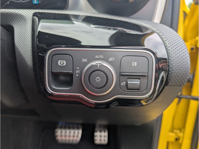 Mercedes-Benz A-Class 2023