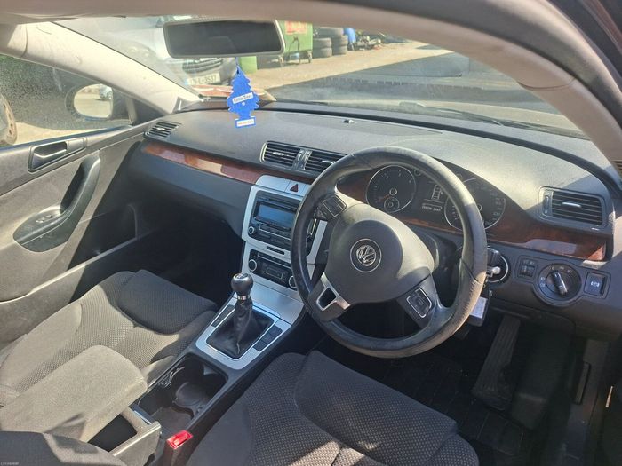 Volkswagen Passat 2010