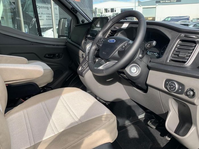 Ford Transit 2025