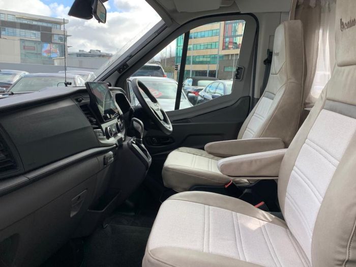 Ford Transit 2025