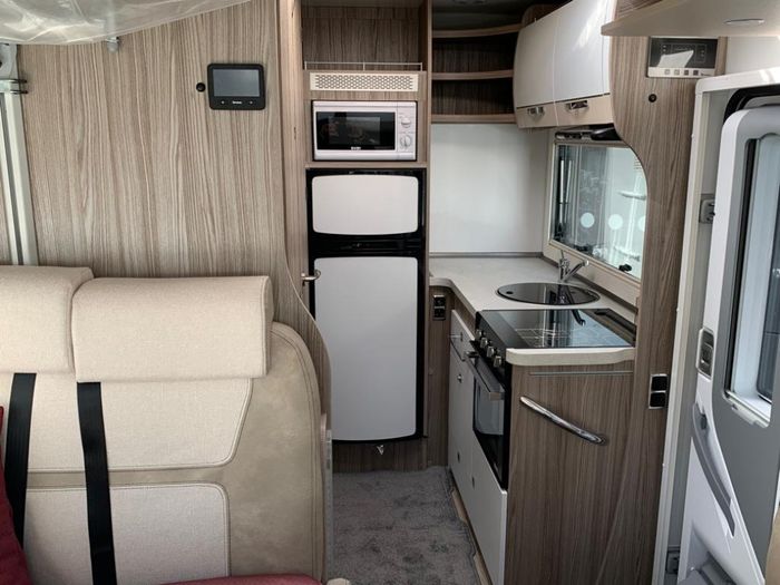 Ford Transit 2025