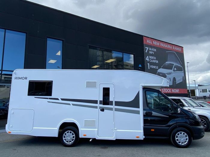 Ford Transit 2025
