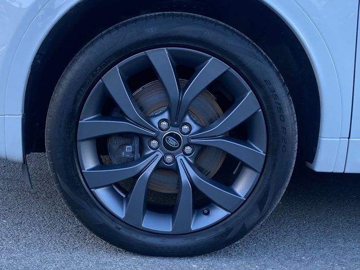 Land Rover Discovery Sport 2023