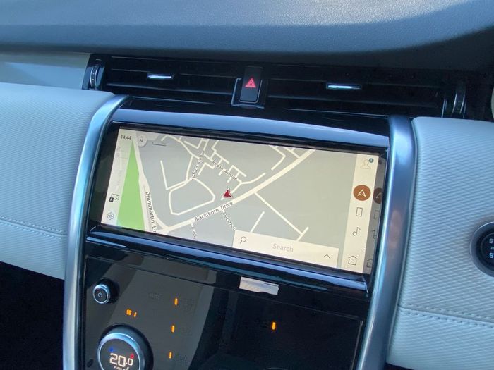 Land Rover Discovery Sport 2023