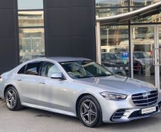 Mercedes-Benz S-Class 2021