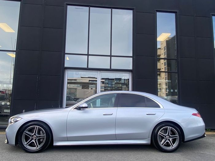 Mercedes-Benz S-Class 2021