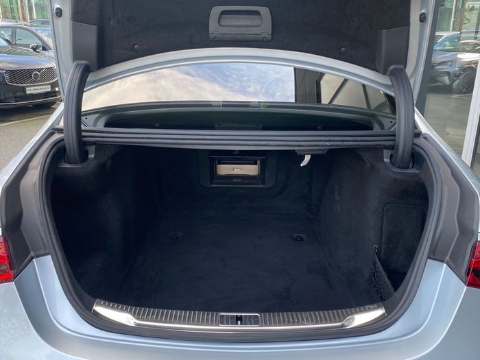 Mercedes-Benz S-Class 2021