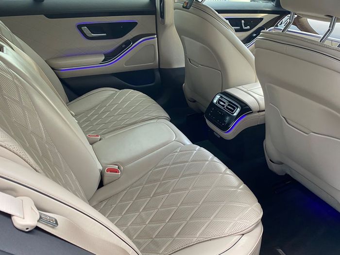 Mercedes-Benz S-Class 2021