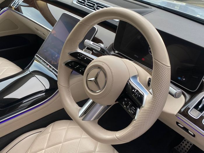 Mercedes-Benz S-Class 2021