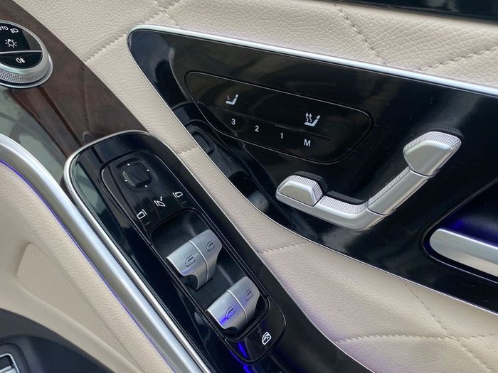 Mercedes-Benz S-Class 2021