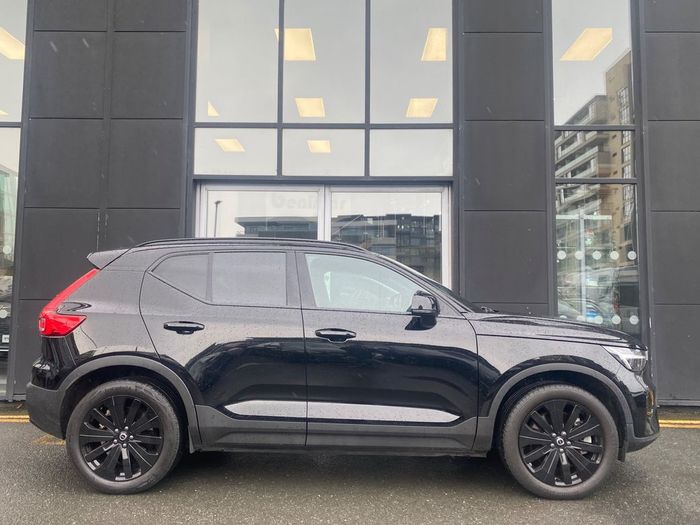 Volvo XC40 2023