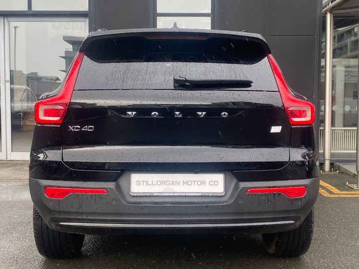 Volvo XC40 2023
