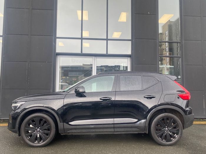 Volvo XC40 2023