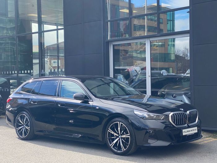 BMW 5 Series 2025