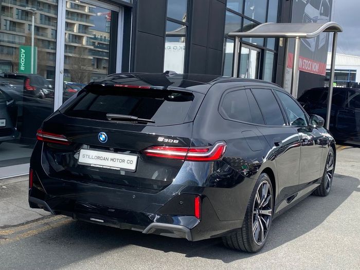 BMW 5 Series 2025