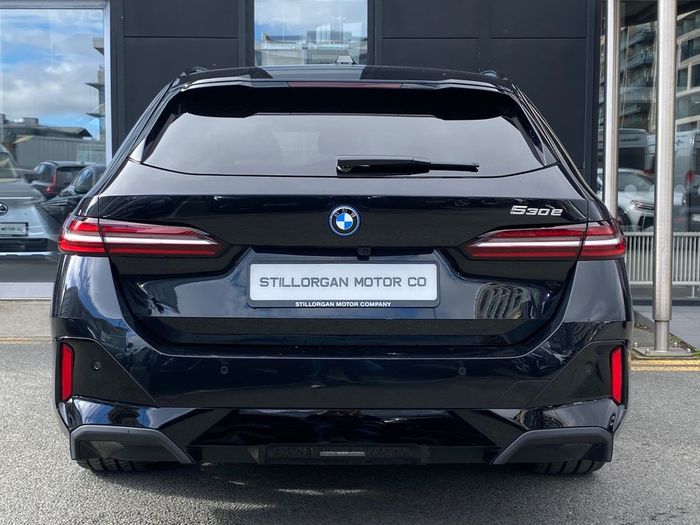 BMW 5 Series 2025