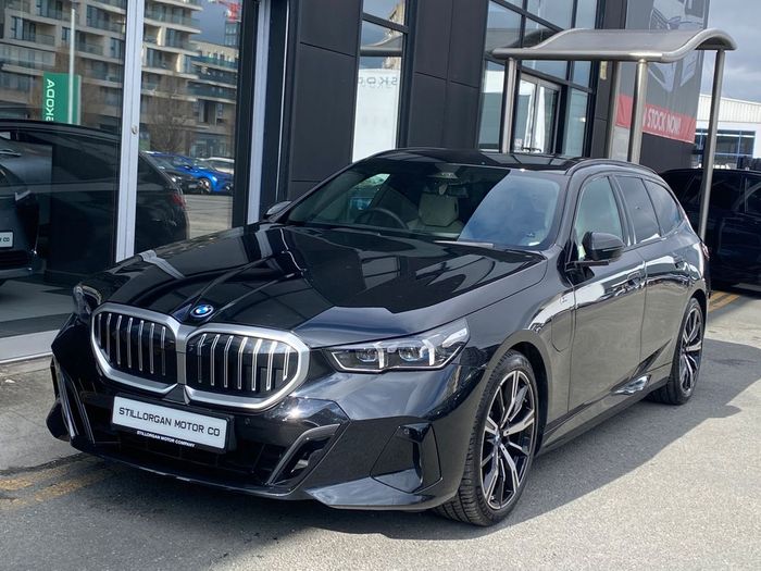 BMW 5 Series 2025