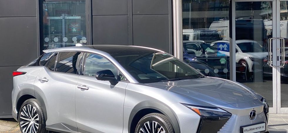 Lexus RZ 2025