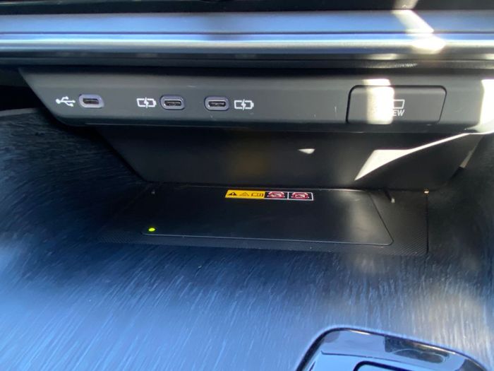 Lexus RZ 2025