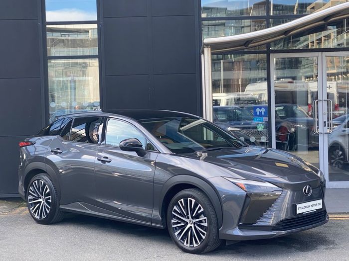 Lexus RZ 2024
