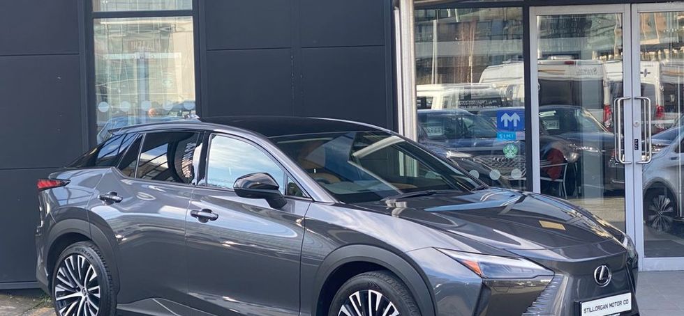 Lexus RZ 2024