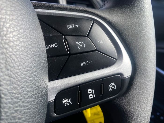 Jeep Renegade 2023