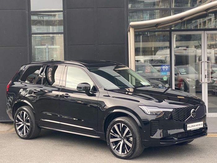 Volvo XC90 2025