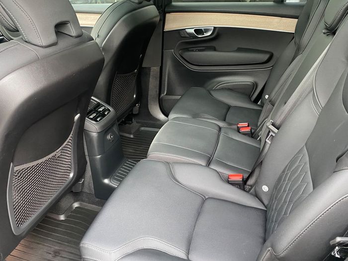 Volvo XC90 2025